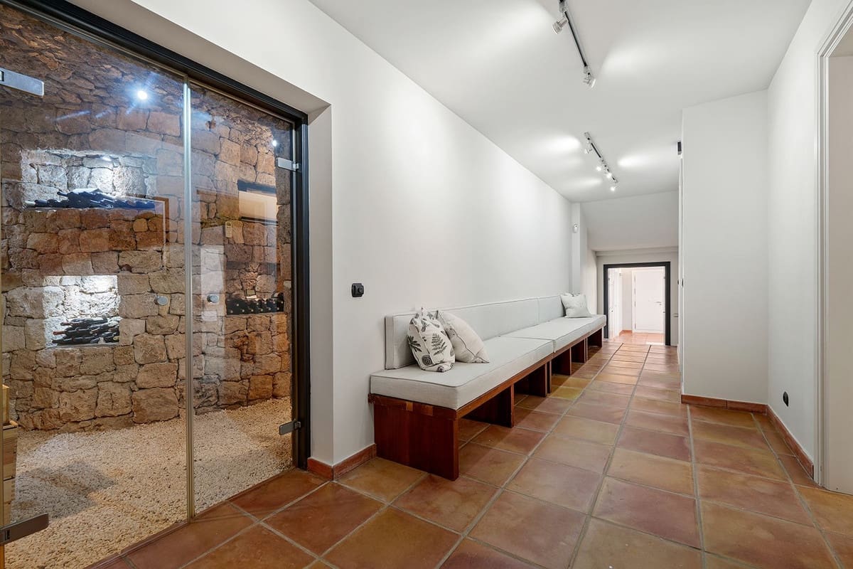 9 sovrum Villa till salu i Benahavis - 8 250 000 € (Ref: 9649936)