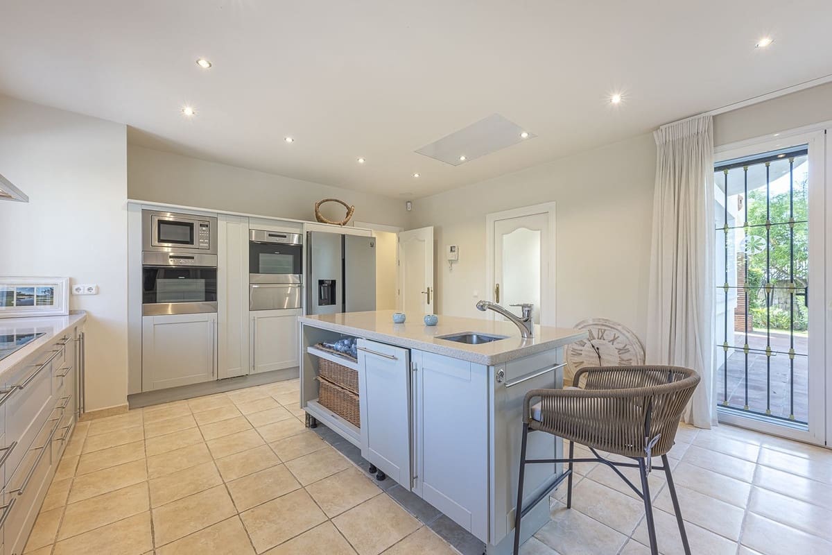 5 soverom Villa til salgs i La Quinta - € 2 895 000 (Ref: 9671184)