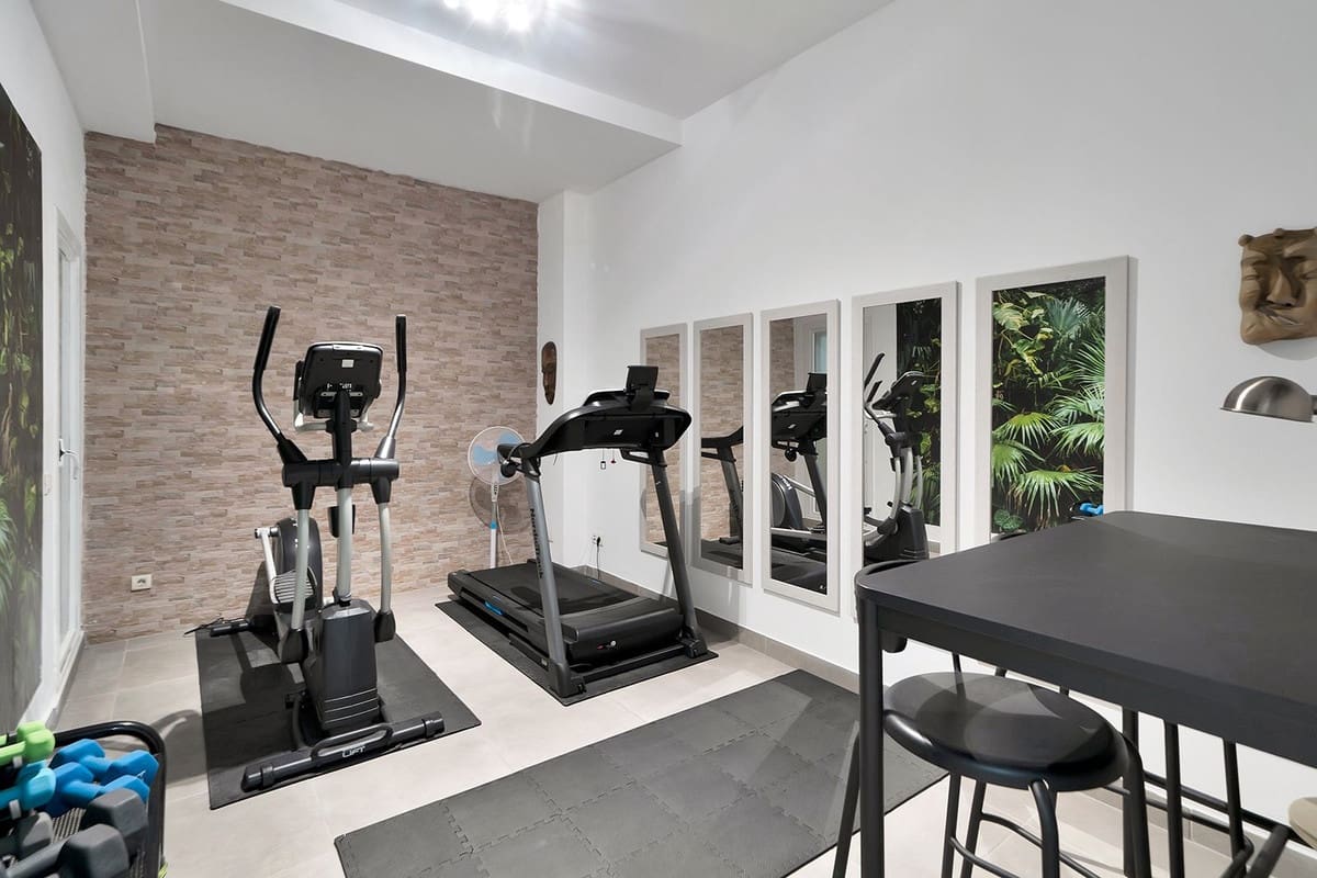 4 slaapkamer Huis te koop in Benahavis met zwembad garage - € 535.000 (Ref: 9685766)