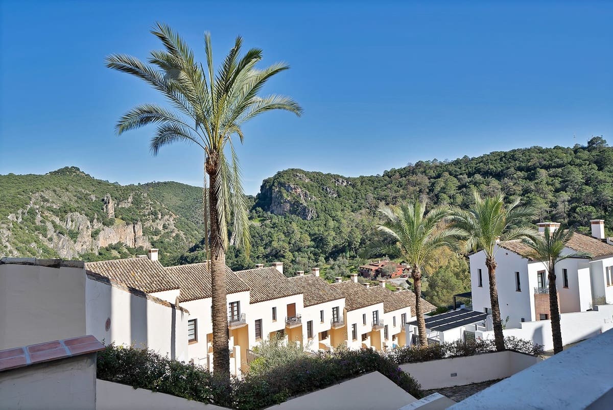 4 slaapkamer Huis te koop in Benahavis met zwembad garage - € 535.000 (Ref: 9685766)