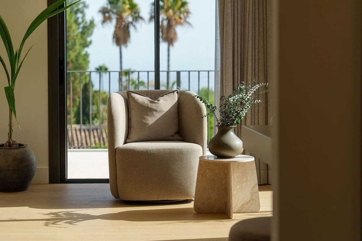 5 bedroom Villa for sale in Golden Mile - € 7,800,000 (Ref: 9716559)