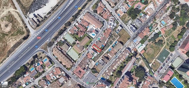 Building Plot for sale in Los Boliches , Fuengirola - € 395,000 (Ref: 9940759)