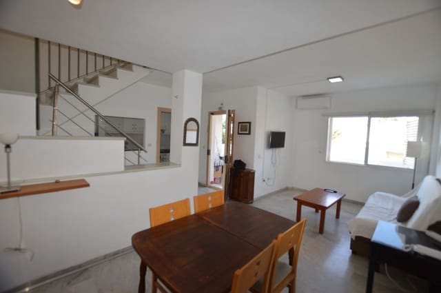 2 makuuhuone Huoneisto myytävänä paikassa Torreblanca, Fuengirola mukana uima-altaan 
autotalli - 315 000 € (Ref: 9940761)