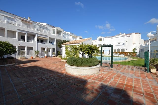 2 makuuhuone Huoneisto myytävänä paikassa Torreblanca, Fuengirola mukana uima-altaan 
autotalli - 315 000 € (Ref: 9940761)