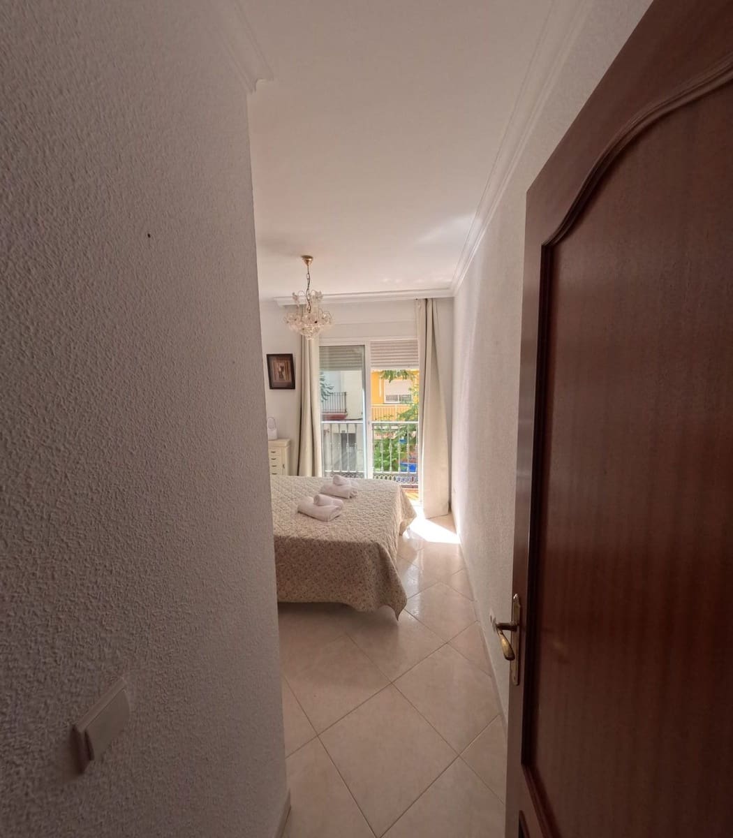 1 quarto Apartamento para arrendamento para férias em Fuengirola - 650 € (Ref: 9953256)