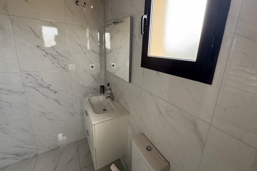 4 makuuhuone Huvila myytävänä paikassa Hacienda del Alamo mukana uima-altaan 
autotalli - 695 000 € (Ref: 10021720)