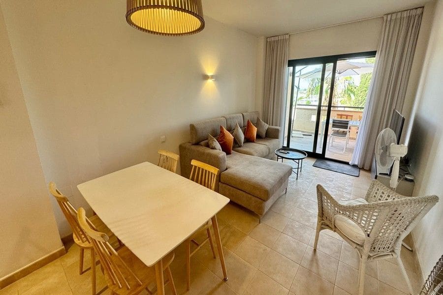 2 sypialnia Apartament na sprzedaż w Hacienda del Alamo z basenem garażem - 159 950 € (Ref: 10023226)