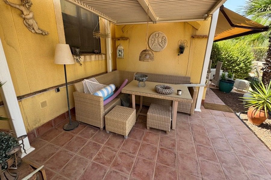 3 bedroom Villa for sale in Hacienda del Alamo with pool garage - € 414,000 (Ref: 10023280)