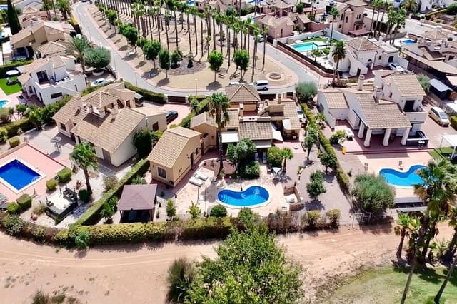 3 bedroom Villa for sale in Hacienda del Alamo, Fuente Alamo de Murcia with pool garage - € 414,000 (Ref: 10023280)