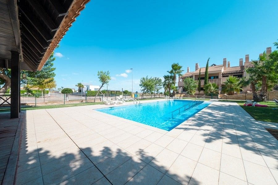 3 soverom Leilighet til salgs i Hacienda del Alamo med svømmebasseng garasje - € 214 999 (Ref: 10042216)