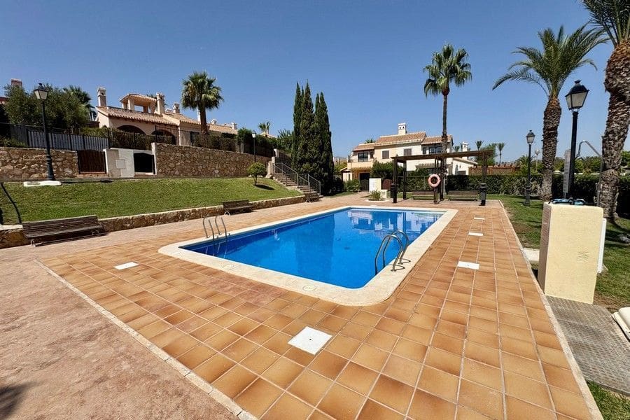 2 camera da letto Villetta Bifamiliare in vendita in Hacienda del Alamo con piscina garage - 224.950 € (Rif: 10065595)