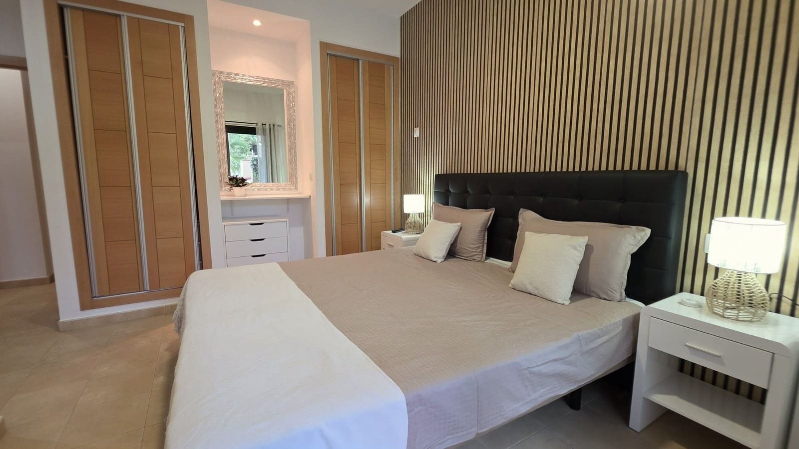 2 bedroom Apartment for sale in Hacienda del Alamo with pool garage - € 185,000 (Ref: 10076826)