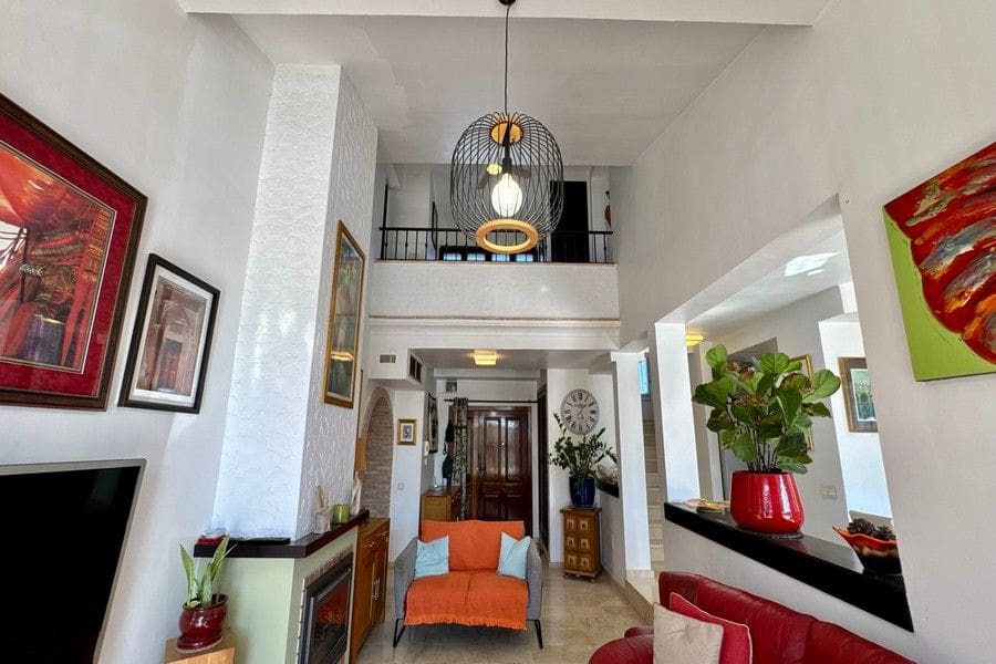 3 bedroom Villa for sale in Fuente Alamo de Murcia with pool garage - € 499,950 (Ref: 10113552)
