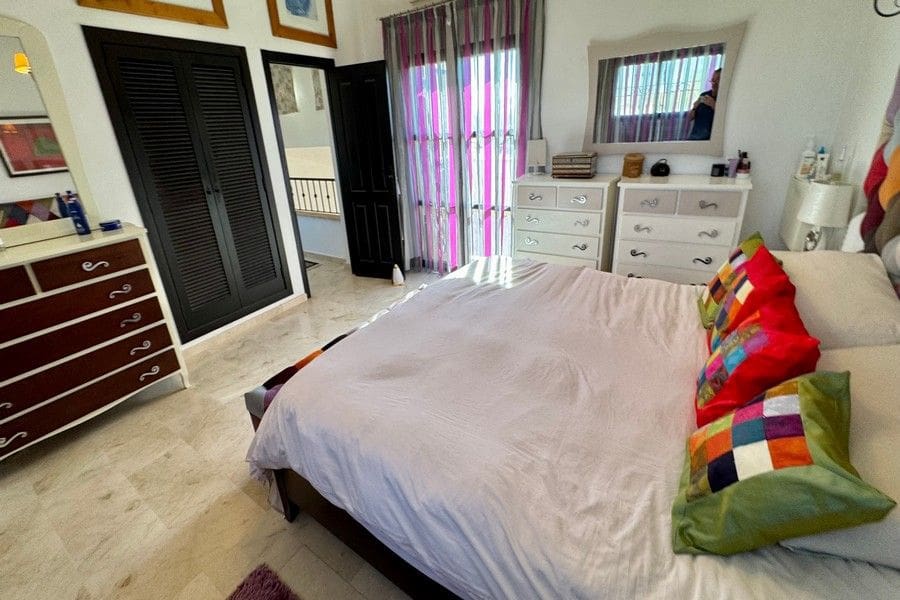 3 bedroom Villa for sale in Fuente Alamo de Murcia with pool garage - € 499,950 (Ref: 10113552)