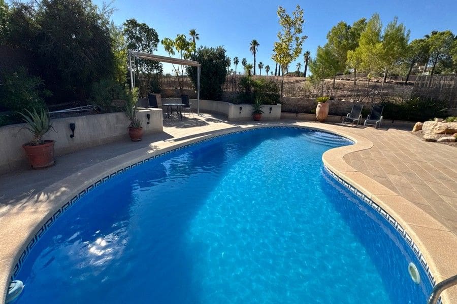 3 bedroom Villa for sale in Fuente Alamo de Murcia with pool garage - € 499,950 (Ref: 10113552)