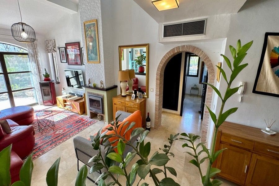 3 bedroom Villa for sale in Fuente Alamo de Murcia with pool garage - € 499,950 (Ref: 10113552)