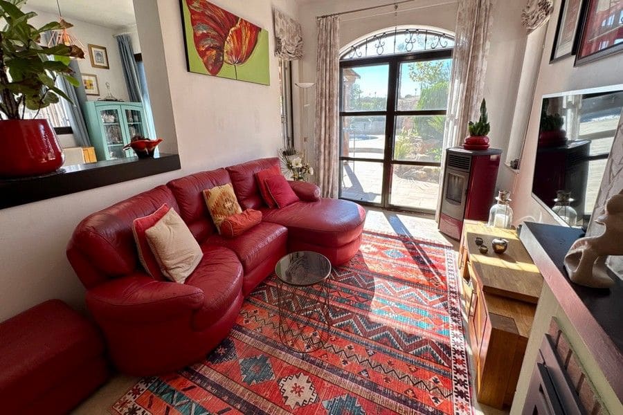 3 bedroom Villa for sale in Fuente Alamo de Murcia with pool garage - € 499,950 (Ref: 10113552)