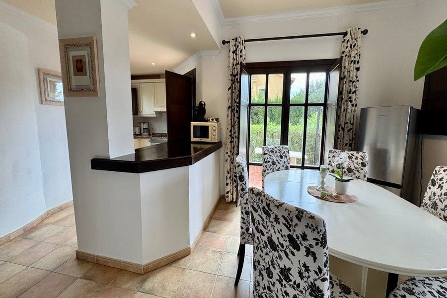 3 bedroom Villa for sale in Fuente Alamo de Murcia with pool garage - € 455,000 (Ref: 10120546)