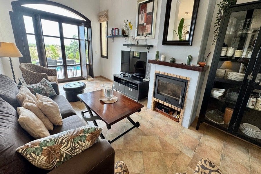 3 bedroom Villa for sale in Fuente Alamo de Murcia with pool garage - € 455,000 (Ref: 10120546)