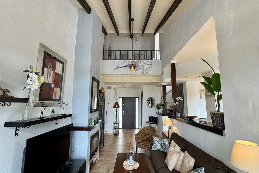 3 bedroom Villa for sale in Fuente Alamo de Murcia with pool garage - € 455,000 (Ref: 10120546)