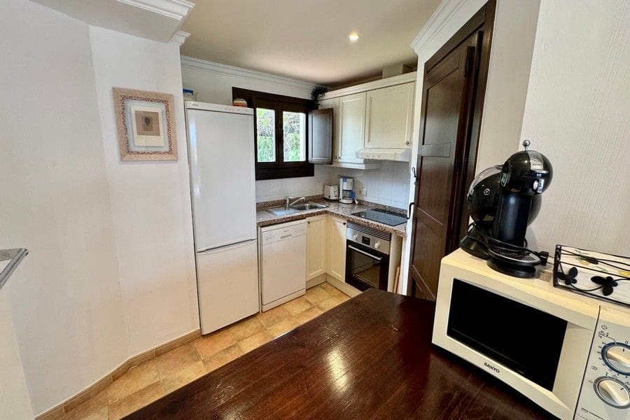 3 bedroom Villa for sale in Fuente Alamo de Murcia with pool garage - € 455,000 (Ref: 10120546)