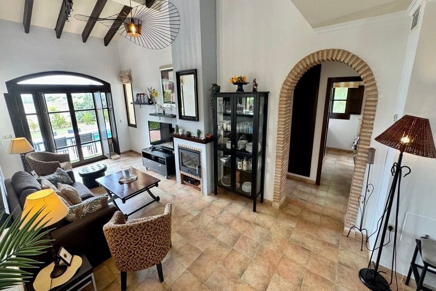 3 bedroom Villa for sale in Fuente Alamo de Murcia with pool garage - € 455,000 (Ref: 10120546)