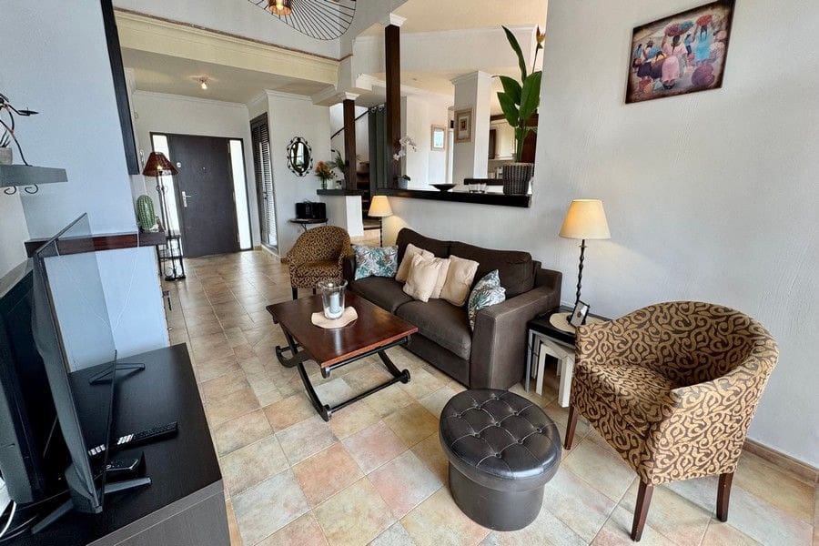 3 bedroom Villa for sale in Fuente Alamo de Murcia with pool garage - € 455,000 (Ref: 10120546)