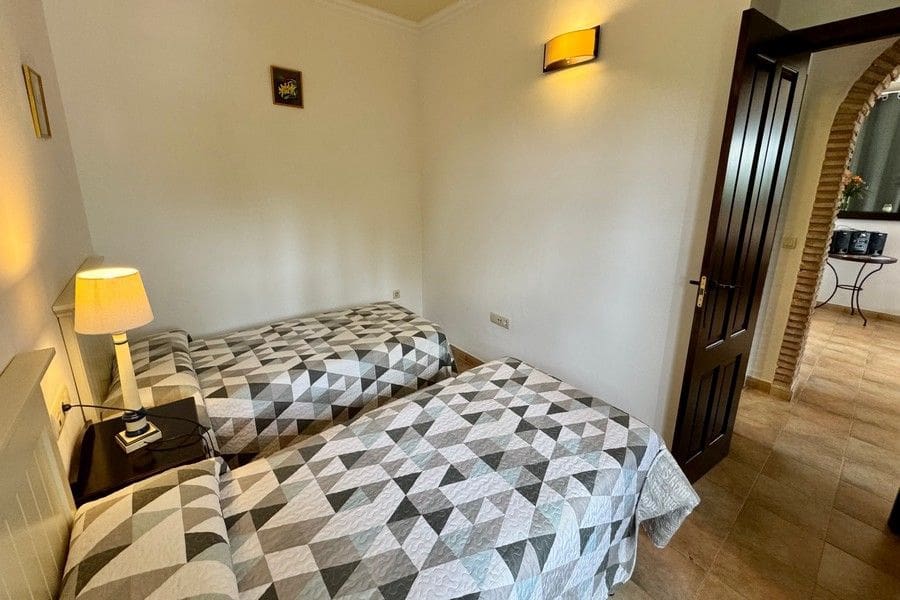 3 bedroom Villa for sale in Fuente Alamo de Murcia with pool garage - € 455,000 (Ref: 10120546)