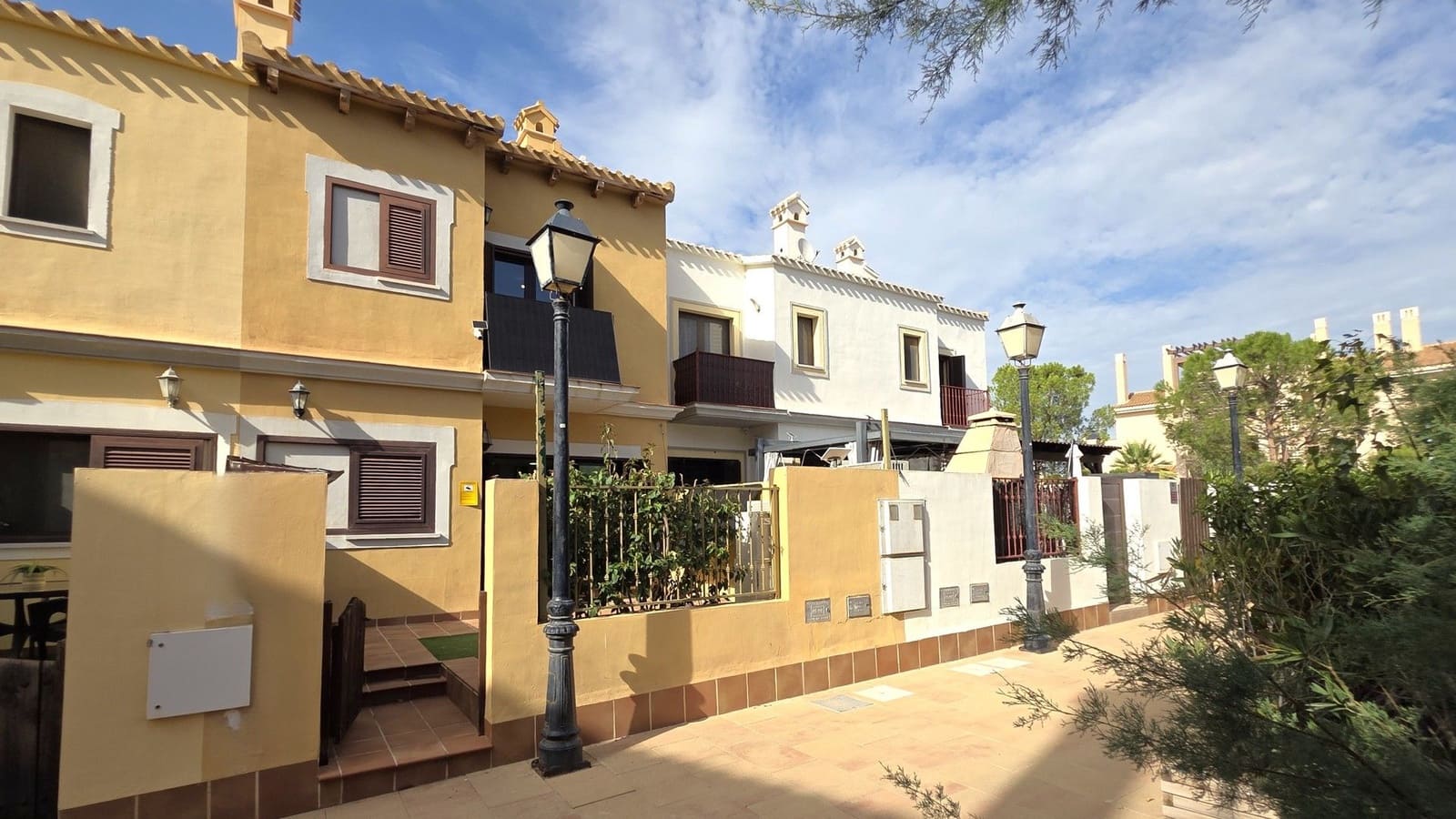3 bedroom Townhouse for sale in Fuente Alamo de Murcia with pool garage - € 190,000 (Ref: 10130966)