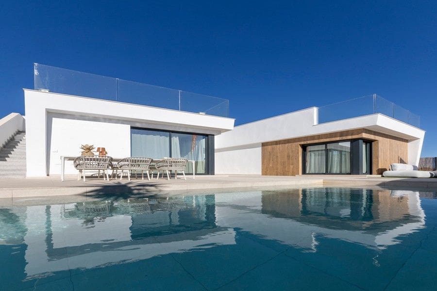 3 bedroom Villa for sale in Banos y Mendigo with pool garage - € 479,900 (Ref: 10140330)