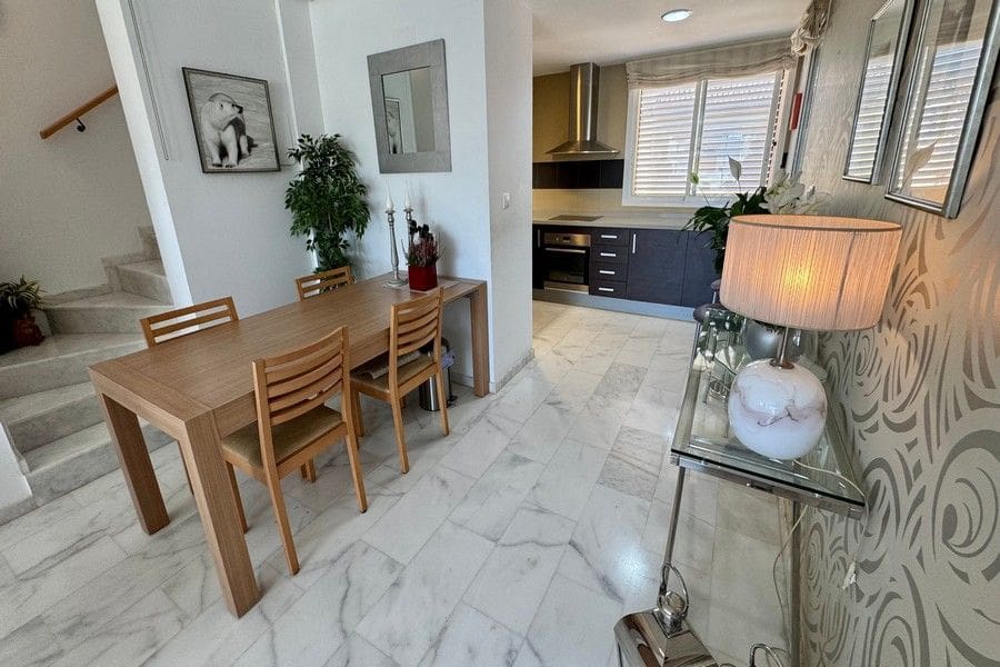 3 bedroom Apartment for sale in Fuente Alamo de Murcia with pool garage - € 239,950 (Ref: 10153977)