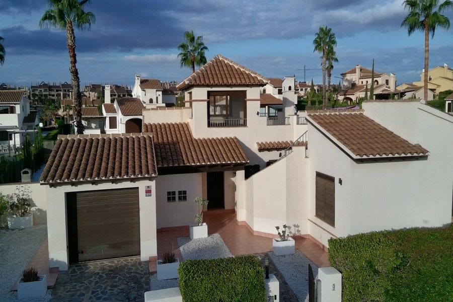 3 sovrum Villa till salu i Hacienda del Alamo med pool garage - 419 900 € (Ref: 10165827)