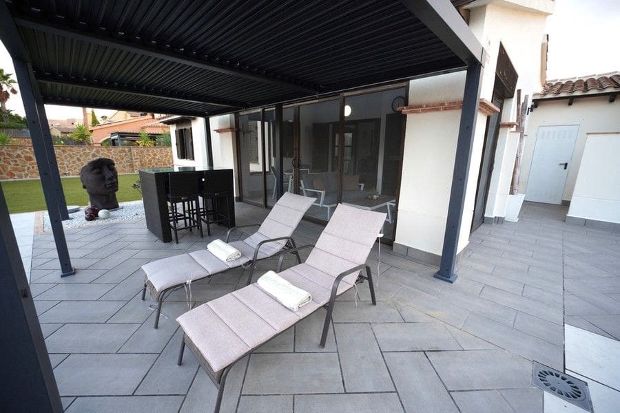 3 sovrum Villa till salu i Hacienda del Alamo med pool garage - 419 900 € (Ref: 10165827)