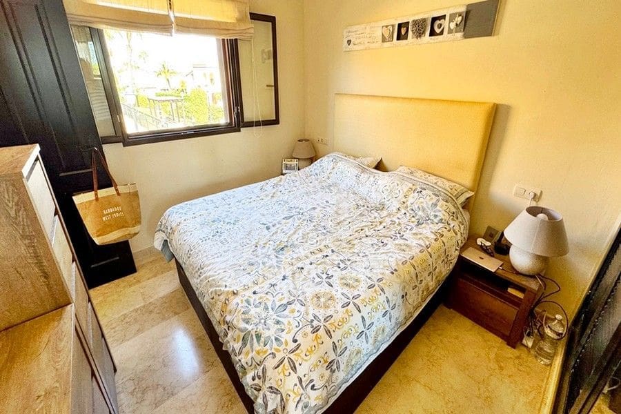3 sovrum Semi-fristående Villa till salu i Hacienda del Alamo med pool garage - 344 950 € (Ref: 10175630)