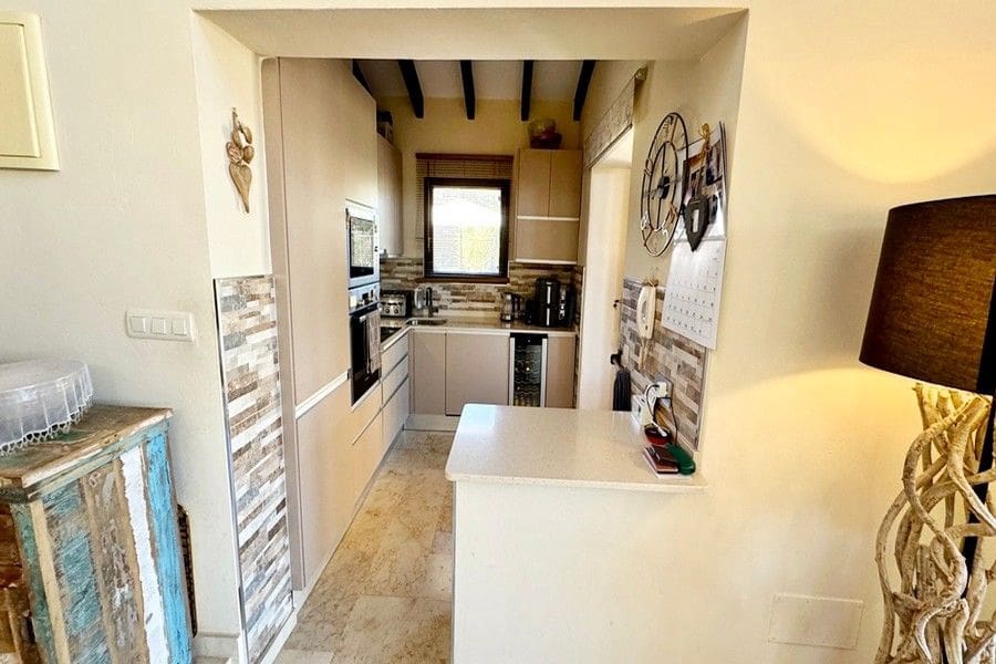 3 sovrum Semi-fristående Villa till salu i Hacienda del Alamo med pool garage - 344 950 € (Ref: 10175630)