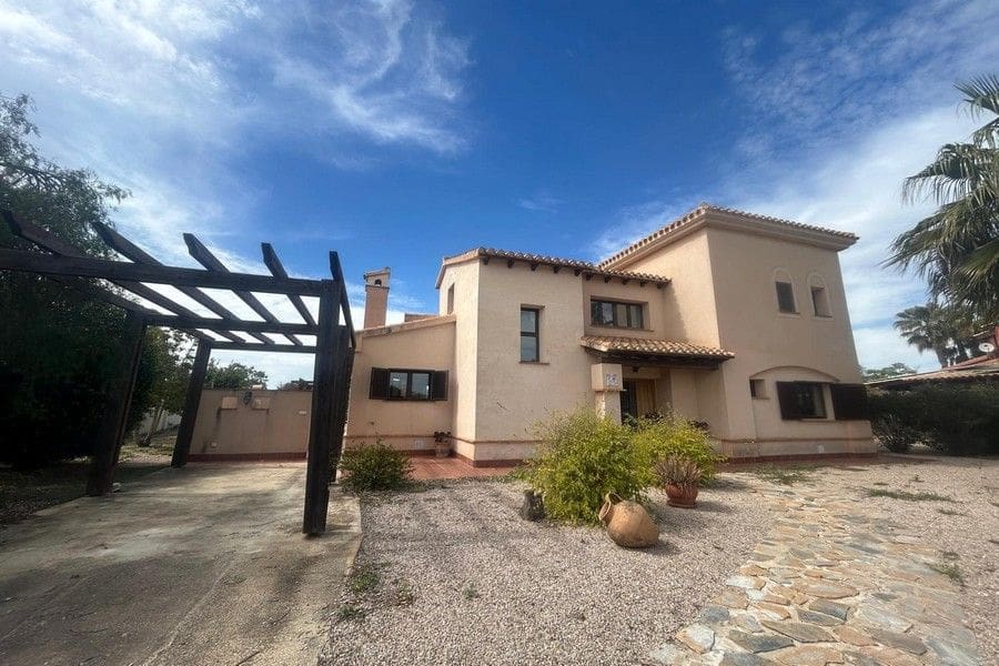 3 soverom Villa til salgs i Fuente Alamo de Murcia med svømmebasseng garasje - € 369 000 (Ref: 8227695)