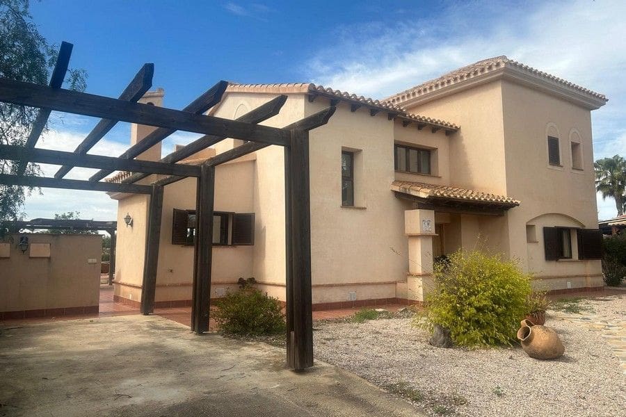 3 soverom Villa til salgs i Fuente Alamo de Murcia med svømmebasseng garasje - € 369 000 (Ref: 8227695)