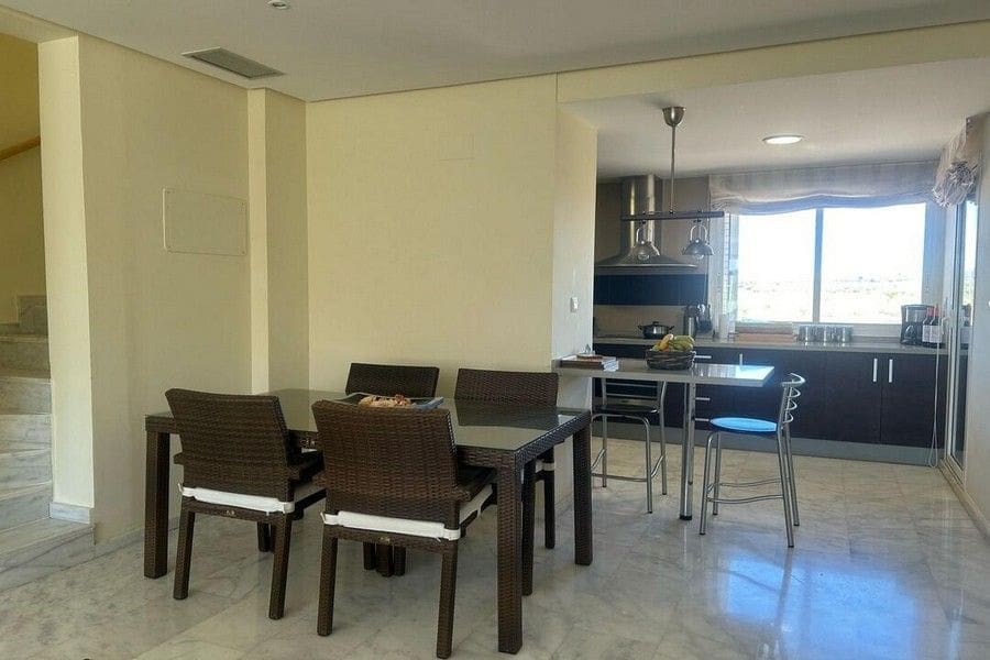 3 soveværelse Penthouse til salg i Fuente Alamo de Murcia med garage - € 215.000 (Ref: 8879471)