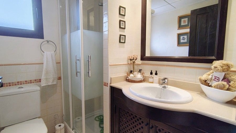 3 makuuhuone Paritalo myytävänä paikassa Hacienda del Alamo mukana uima-altaan 
autotalli - 242 500 € (Ref: 8959884)