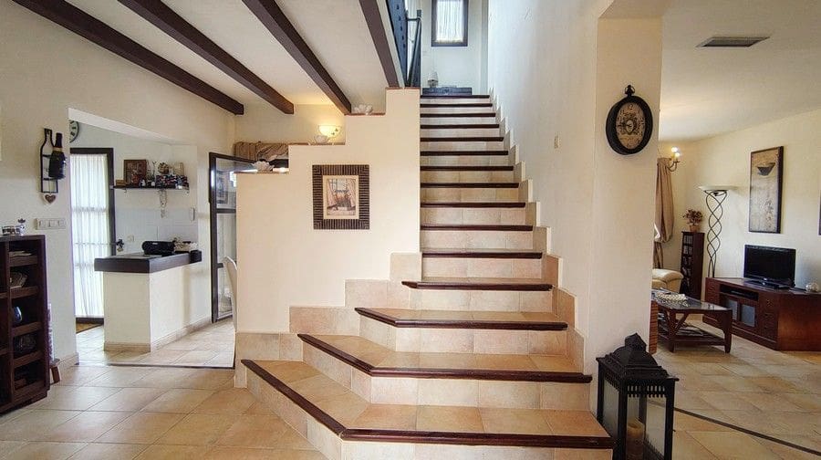 3 quarto Moradia Geminada para venda em Hacienda del Alamo com piscina garagem - 242 500 € (Ref: 8959884)