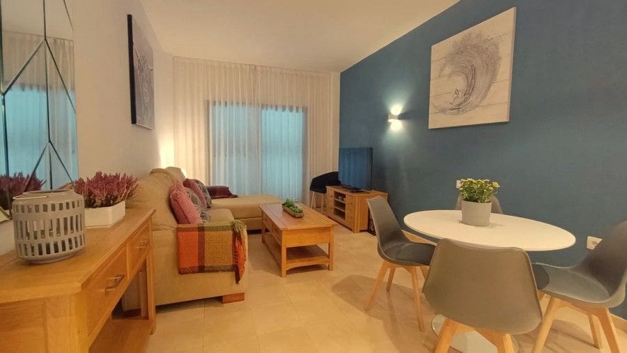 2 bedroom Apartment for sale in Hacienda del Alamo with garage - € 200,000 (Ref: 8987963)