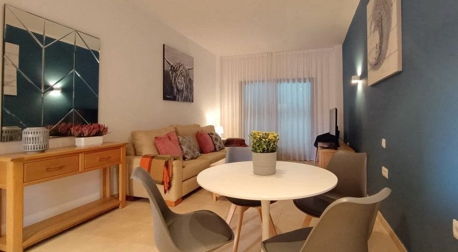 2 bedroom Apartment for sale in Hacienda del Alamo with garage - € 200,000 (Ref: 8987963)