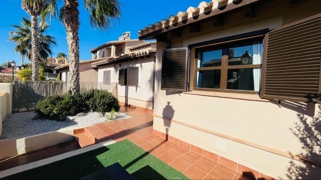 3 soverom Kjedet enebolig til salgs i Hacienda del Alamo, Fuente Alamo de Murcia med svømmebasseng garasje - € 215 000 (Ref: 8987967)