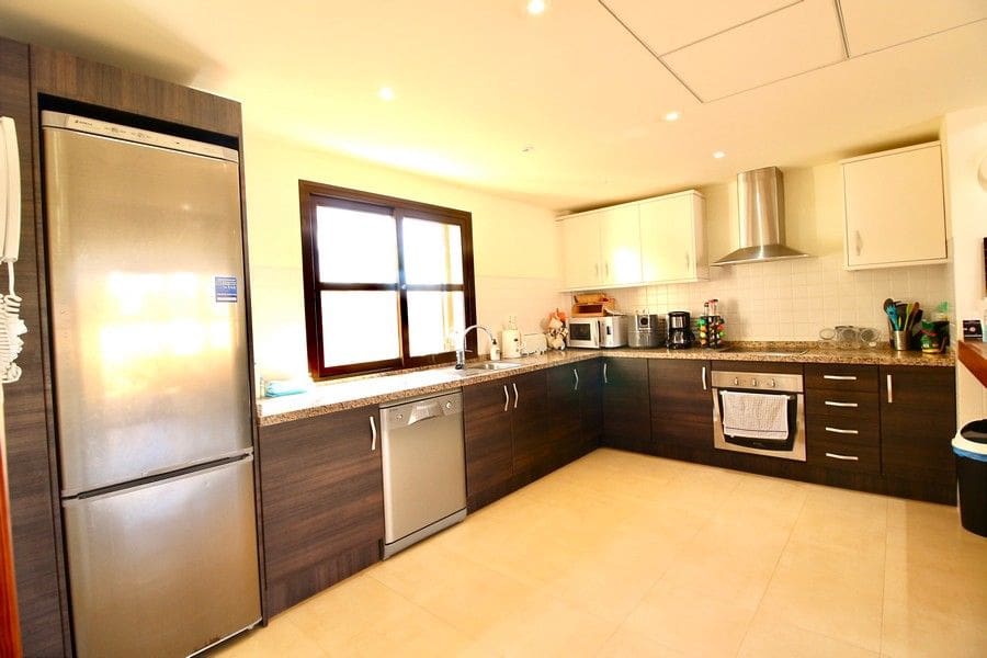 3 makuuhuone Huvila myytävänä paikassa Fuente Alamo de Murcia mukana uima-altaan 
autotalli - 425 000 € (Ref: 8987969)