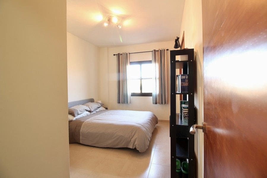 3 makuuhuone Huvila myytävänä paikassa Fuente Alamo de Murcia mukana uima-altaan 
autotalli - 425 000 € (Ref: 8987969)