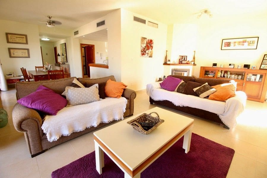 3 makuuhuone Huvila myytävänä paikassa Fuente Alamo de Murcia mukana uima-altaan 
autotalli - 425 000 € (Ref: 8987969)