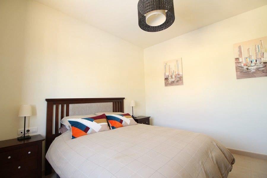 3 makuuhuone Huvila myytävänä paikassa Fuente Alamo de Murcia mukana uima-altaan 
autotalli - 425 000 € (Ref: 8987969)