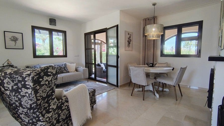 2 soverom Kjedet enebolig til salgs i Fuente Alamo de Murcia med svømmebasseng garasje - € 204 990 (Ref: 9016767)