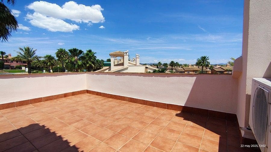2 soverom Kjedet enebolig til salgs i Fuente Alamo de Murcia med svømmebasseng garasje - € 204 990 (Ref: 9016767)