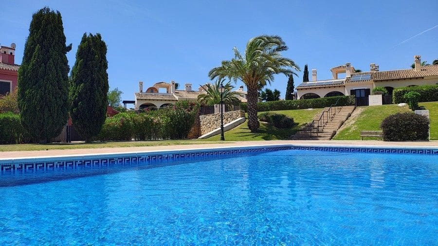 2 soverom Kjedet enebolig til salgs i Fuente Alamo de Murcia med svømmebasseng garasje - € 204 990 (Ref: 9016767)